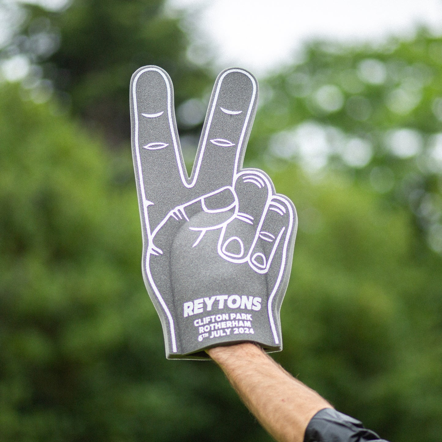 Foam Finger - Lippy Lauren